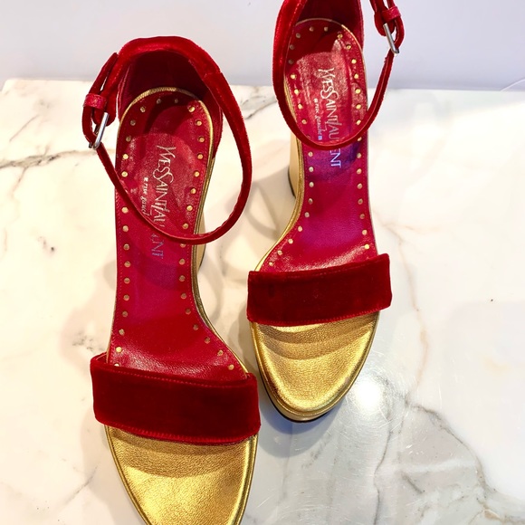 YVES SAINT ❌SOLD❌LAURENT TOM FORD 2003 CHERRY RED VELVET PLATFORM WEDGE GOLD - Picture 2 of 9